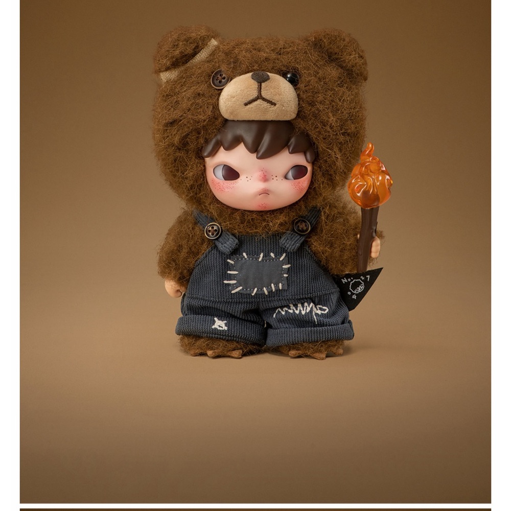 Hirono Living Wild “Fight for Joy” Plush Doll - Picture 7 of 8
